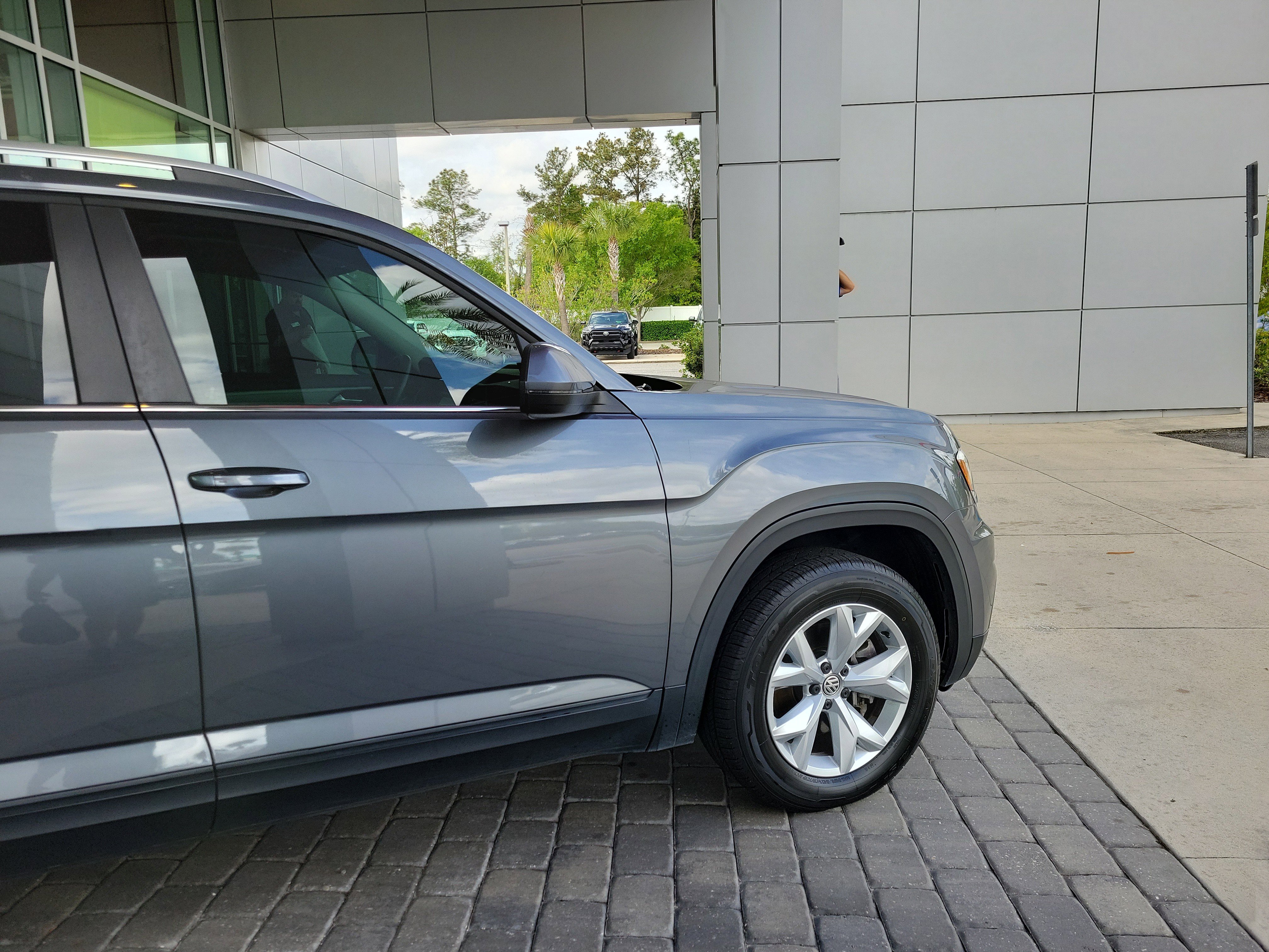 Used 2019 Volkswagen Atlas SE image 8