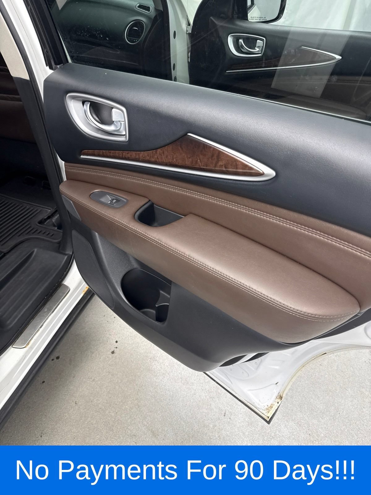 Used 2013 INFINITI JX35 AWD w/ Premium Pkg image 37