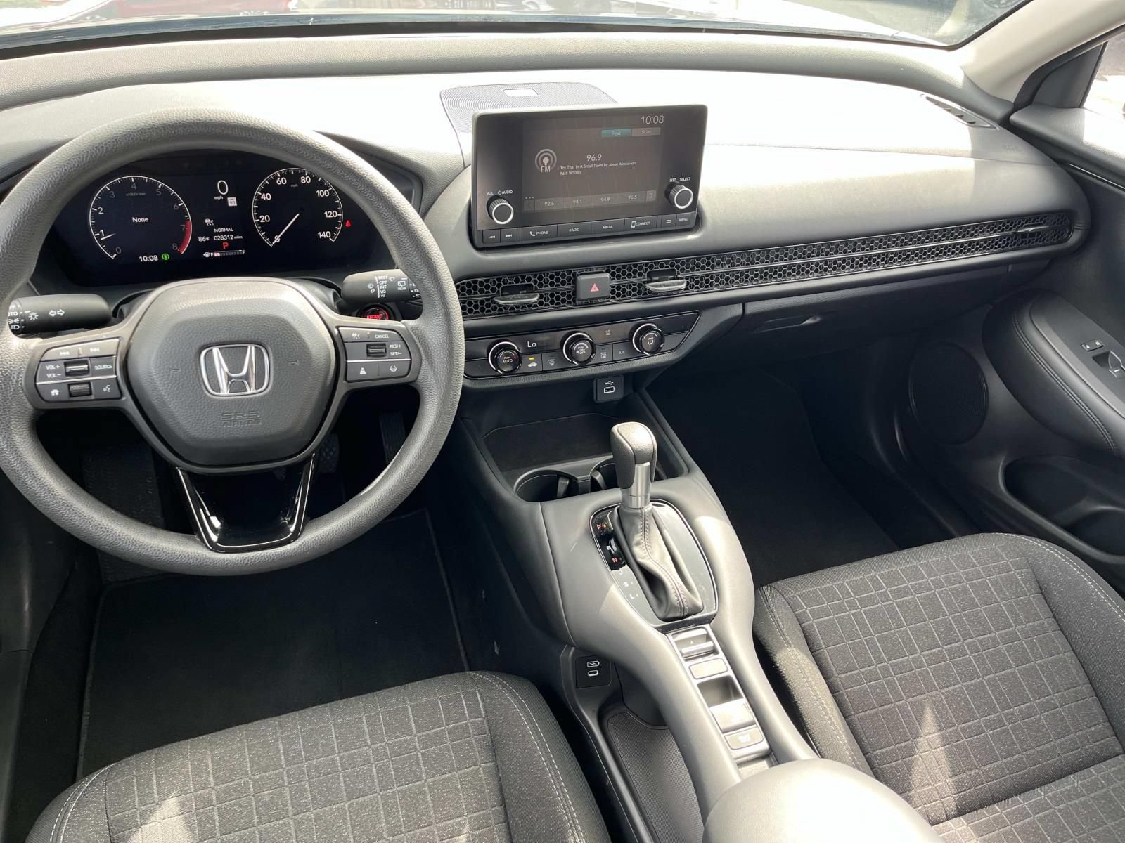 Used 2025 Honda HR-V LX image 13