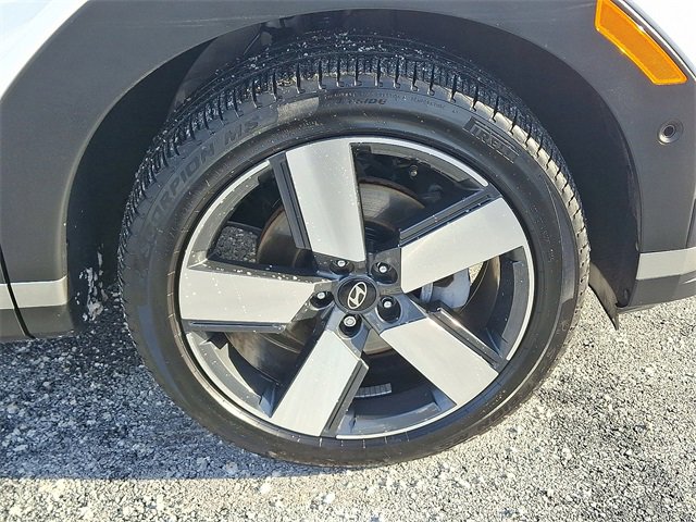 Used 2024 Hyundai Santa Fe Limited image 8