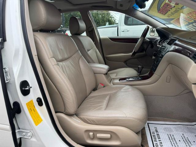 Used 2003 Lexus ES 330 FWD image 17