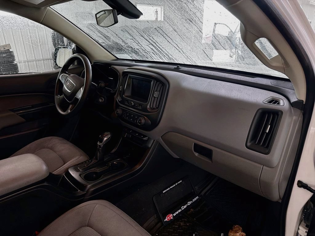 Used 2022 GMC Canyon Elevation Standard w/ Convenience Package AWD/4WD image 9