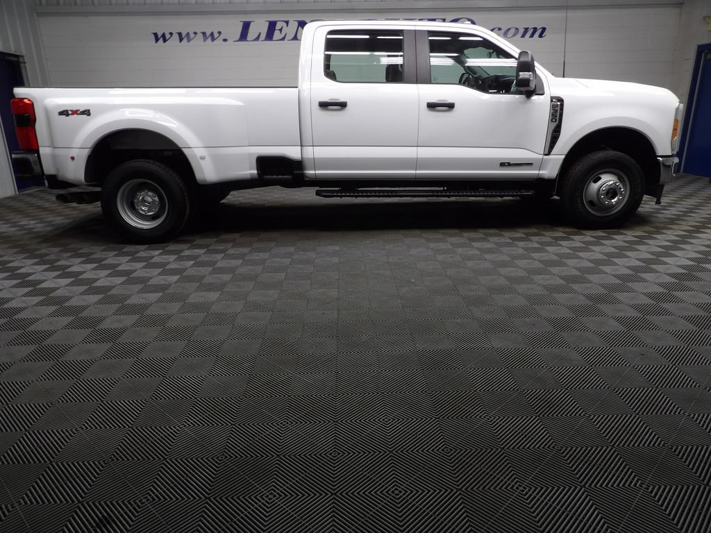 Used 2023 Ford F350 XL w/ 360-Degree Camera Package AWD/4WD video 2