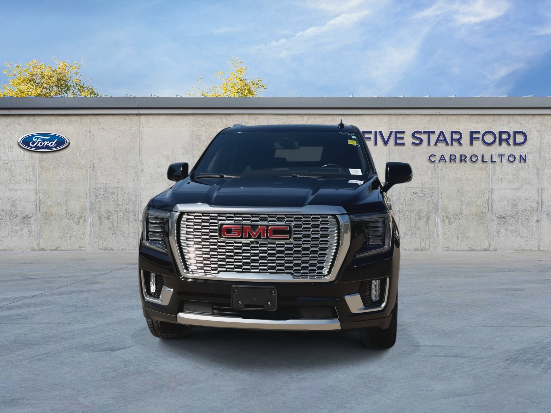 Used 2022 GMC Yukon Denali AWD/4WD image 3