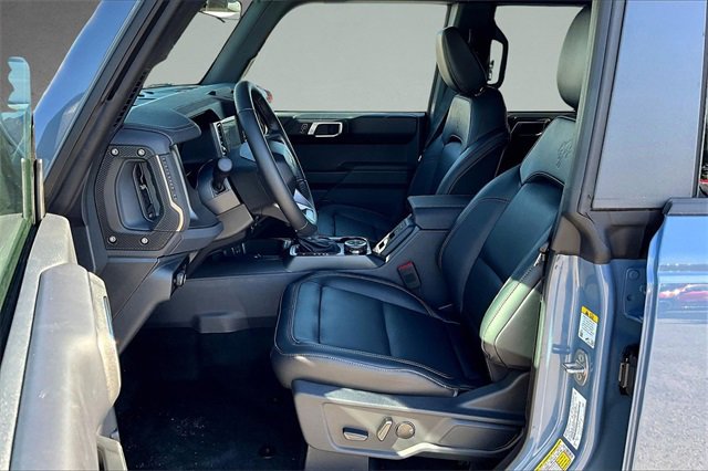 New 2025 Ford Bronco Badlands image 9