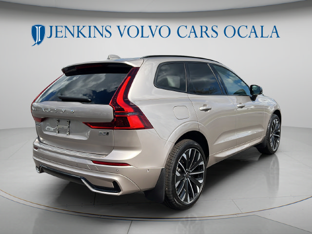New 2026 Volvo XC60 B5 Ultra w/ Protection Package Premier AWD/4WD image 3