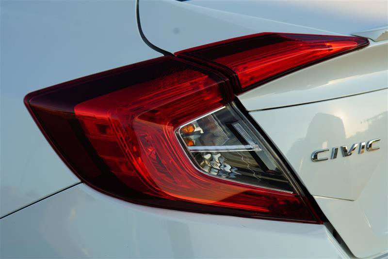 Used 2016 Honda Civic EX-L image 37