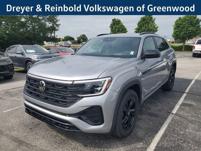 New 2025 Volkswagen Atlas Cross Sport SEL R-Line image 8