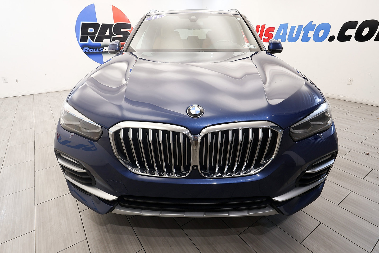 Used 2021 BMW X5 xDrive40i w/ Premium Package AWD/4WD image 8