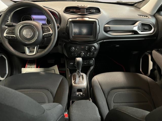 Used 2021 Jeep Renegade Latitude AWD/4WD image 8