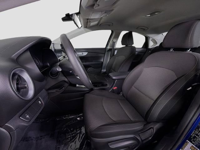 Used 2024 Kia Forte LXS image 11