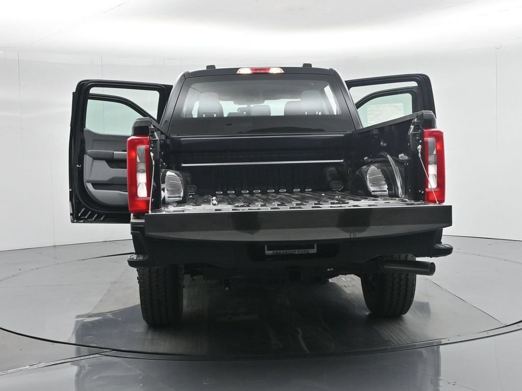 New 2026 Ford F250 XL w/ STX Appearance Package AWD/4WD image 35