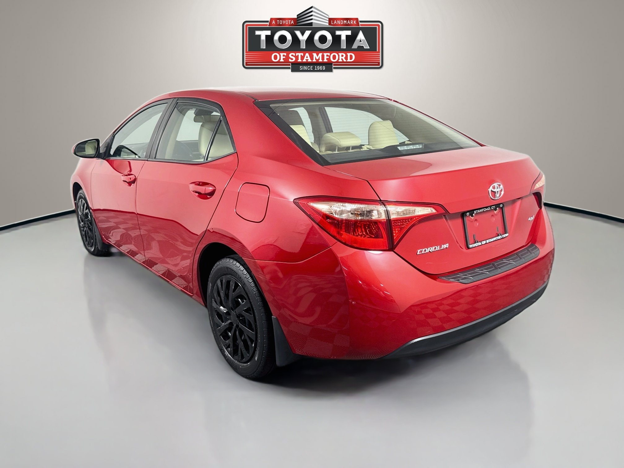 Certified 2018 Toyota Corolla LE FWD image 5