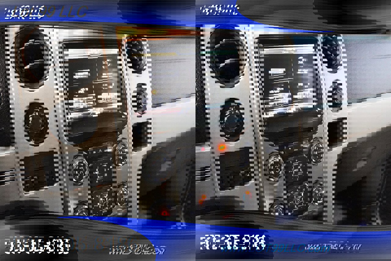 Used 2013 Ford F150 Raptor w/ Luxury Equipment Group image 24