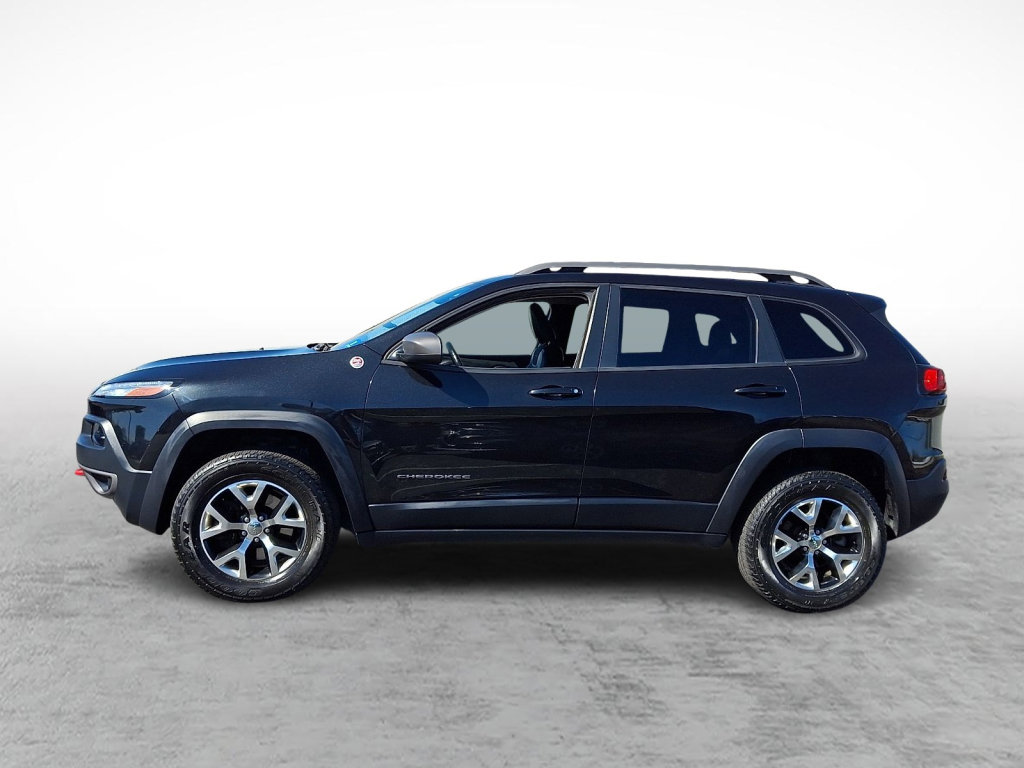 Used 2014 Jeep Cherokee Trailhawk image 2