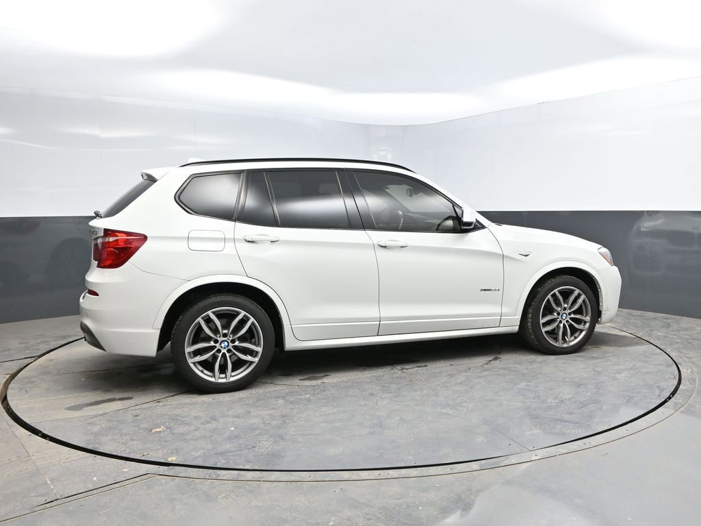 Used 2017 BMW X3 xDrive35i image 10