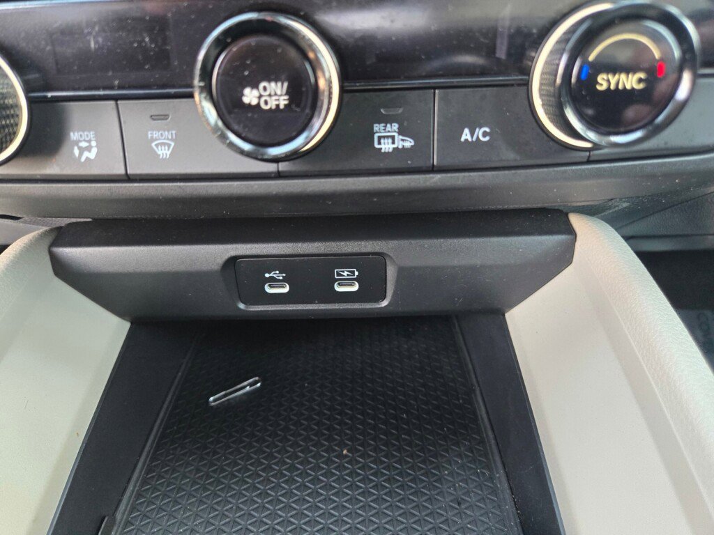 Certified 2023 Honda Accord EX image 19