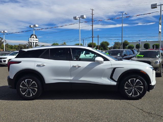 Used 2024 Chevrolet Blazer EV LT AWD/4WD image 7