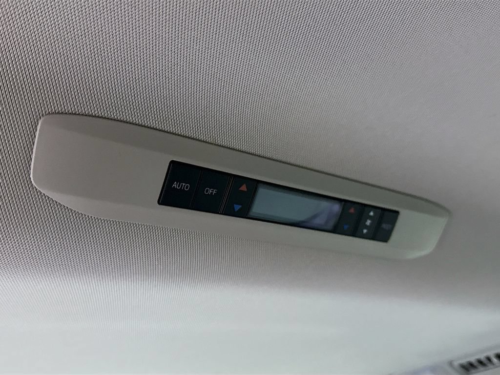 Certified 2024 Toyota Sienna XLE w/ XLE Plus Package AWD/4WD image 31