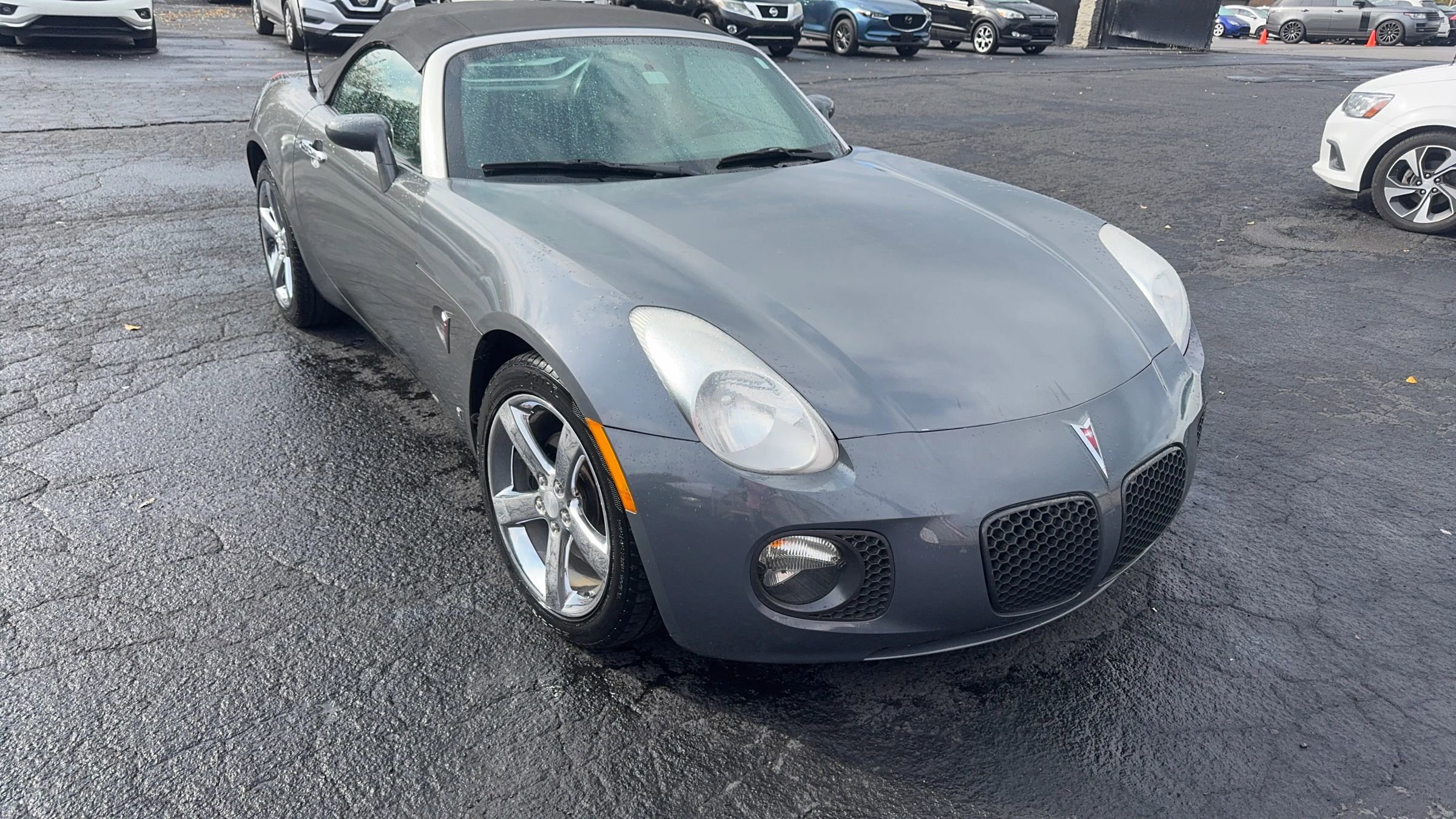 Used 2008 Pontiac Solstice GXP w/ Premium Package image 6