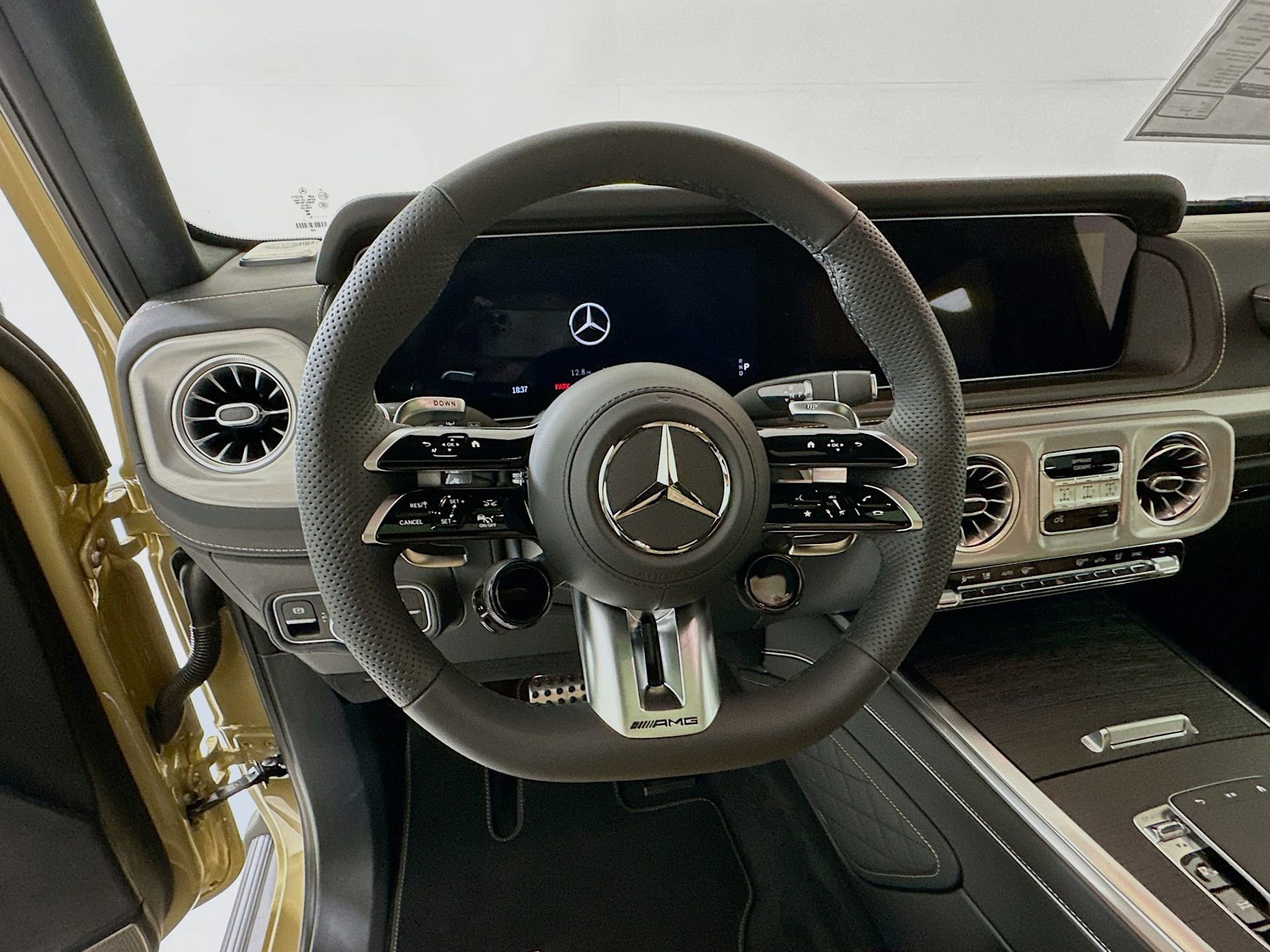 New 2026 Mercedes-Benz G 63 AMG 4MATIC image 12
