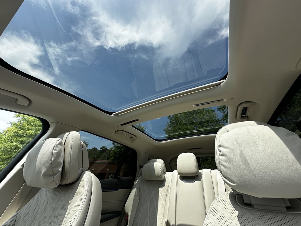 New 2027 Mercedes-Benz EQS 550 4MATIC SUV image 33
