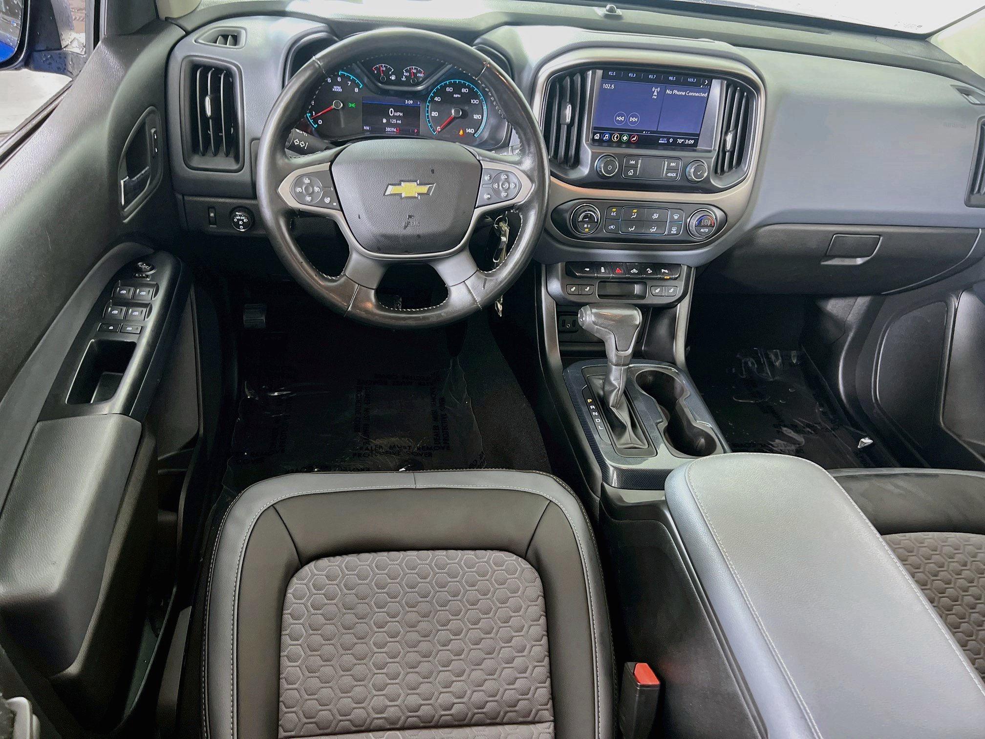 Used 2019 Chevrolet Colorado Z71 AWD/4WD image 21