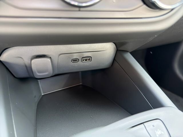 New 2026 Chevrolet Trax LS w/ LS Convenience Package FWD image 29