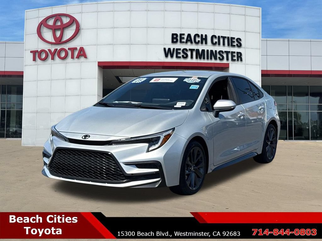 Certified 2025 Toyota Corolla SE FWD image 6