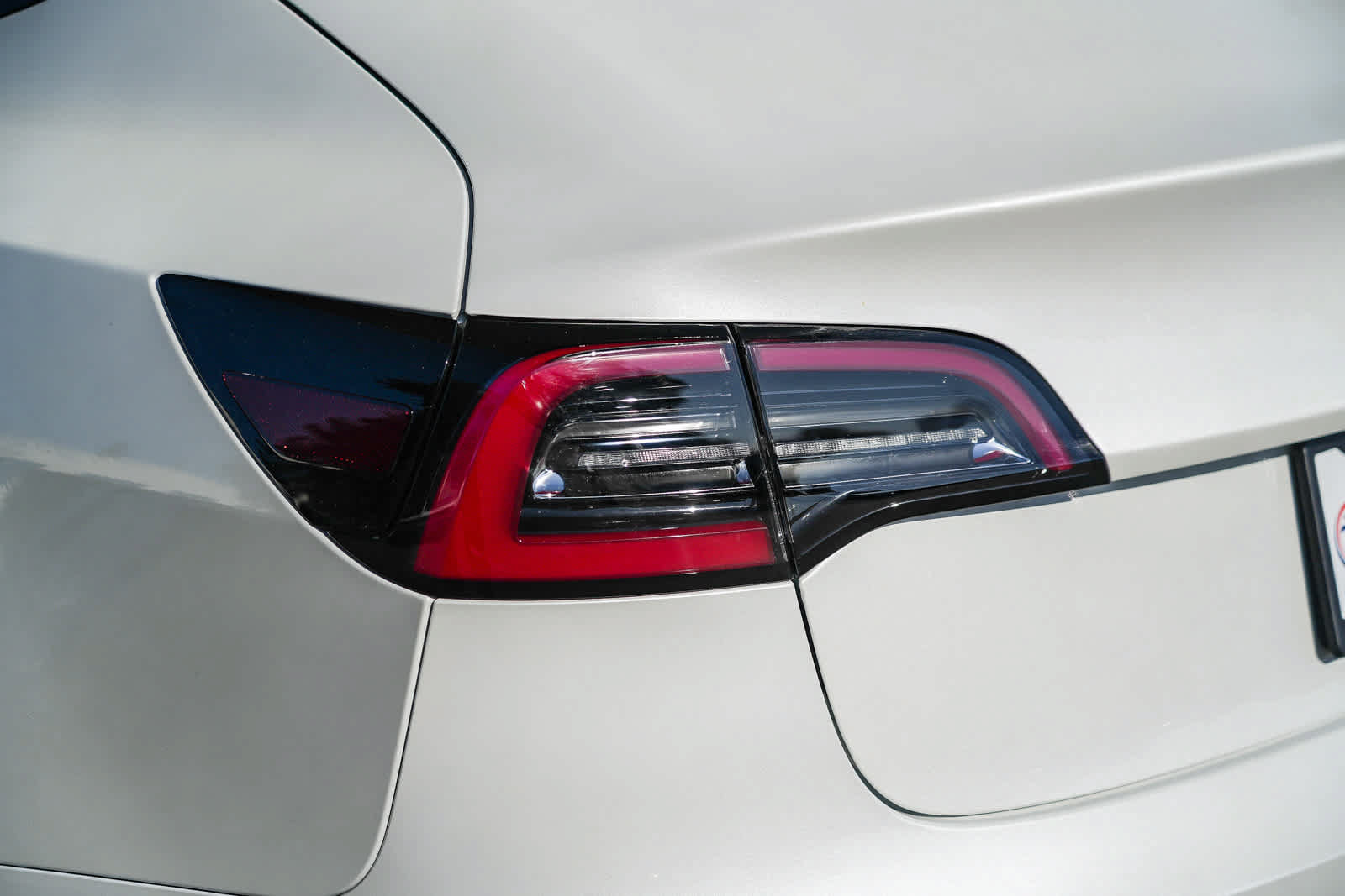 Used 2023 Tesla Model 3 Standard Range RWD image 9