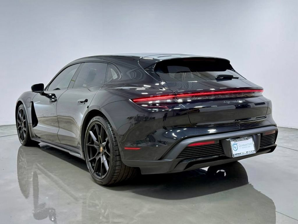 Used 2024 Porsche Taycan GTS AWD/4WD image 22