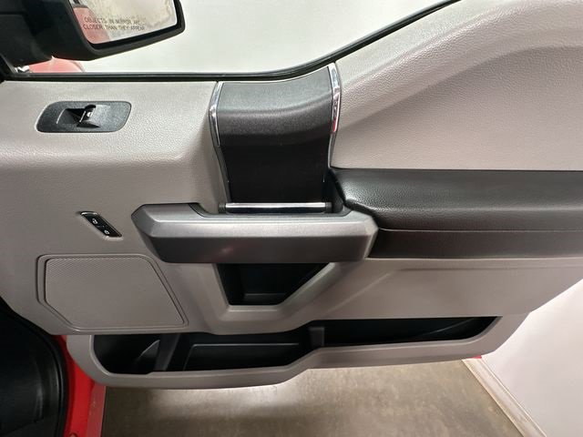 Used 2017 Ford F150 XLT image 19