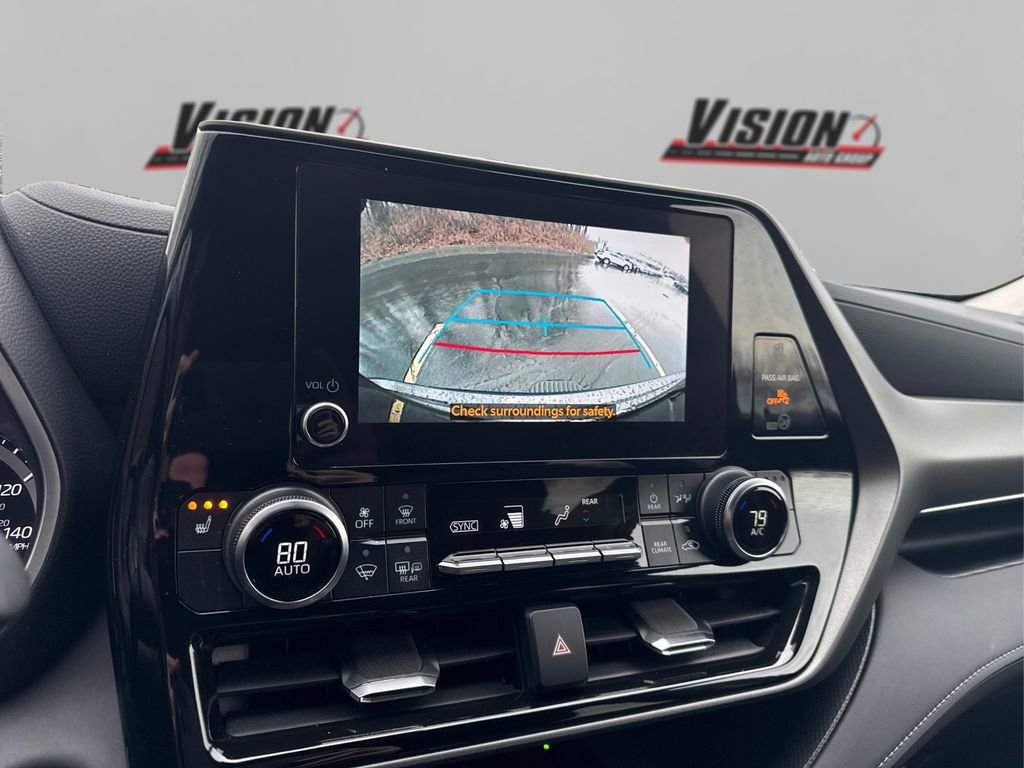 Used 2024 Toyota Highlander XLE image 33