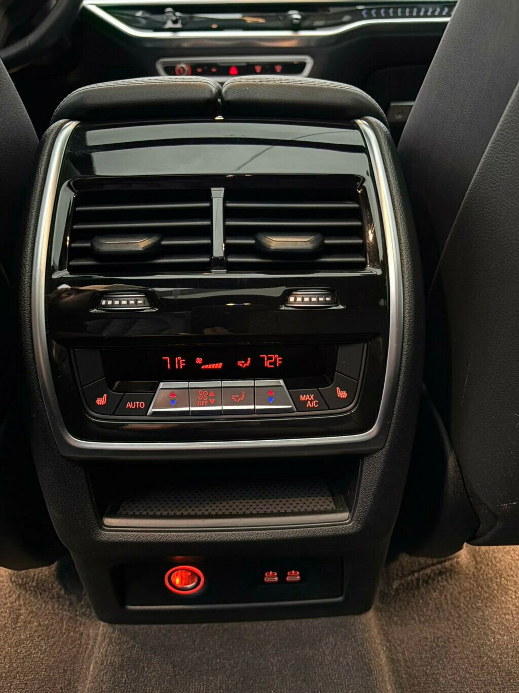 Used 2023 BMW X7 xDrive40i w/ M Sport Package image 19