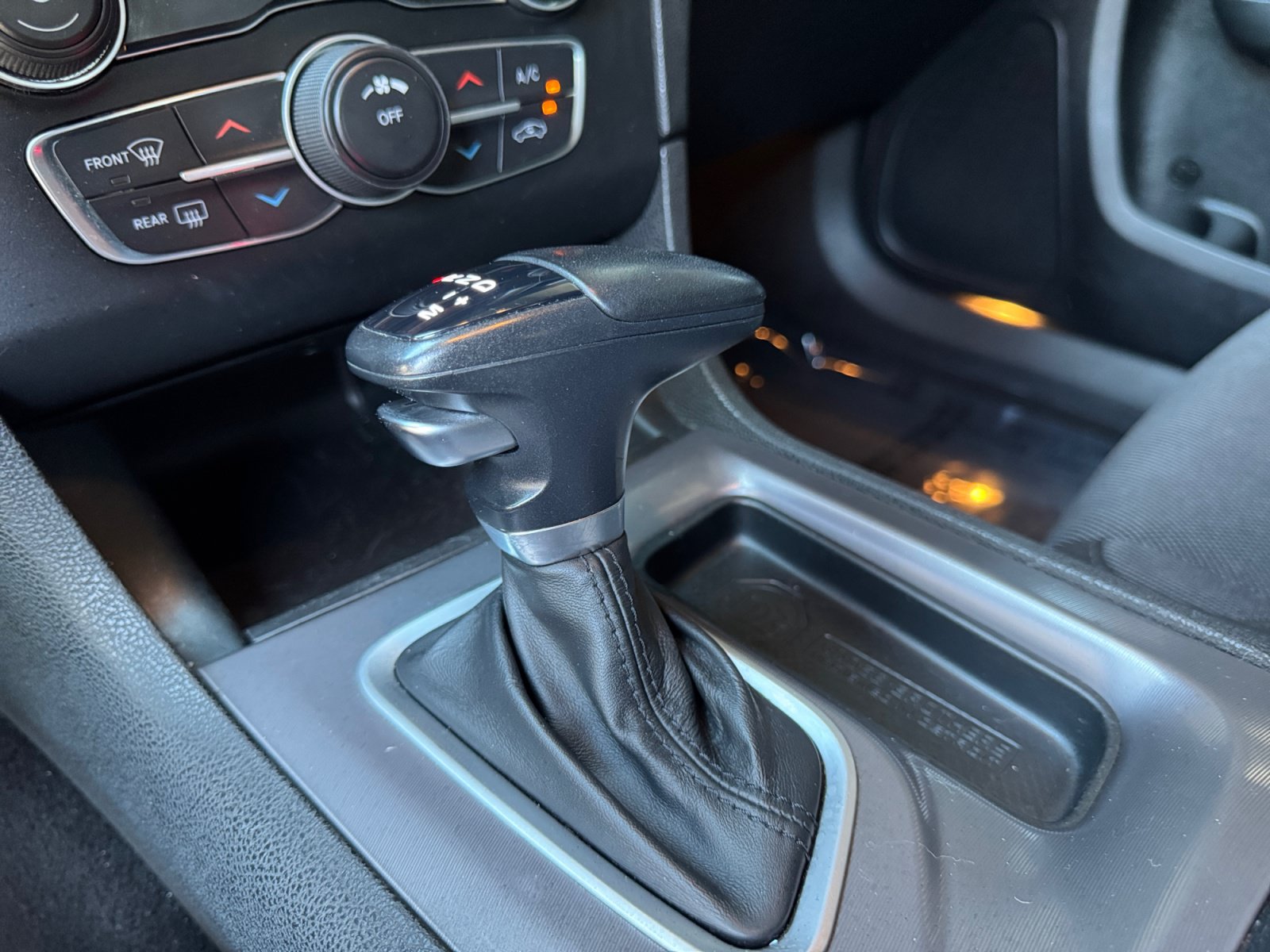 Used 2022 Dodge Charger SXT RWD image 23