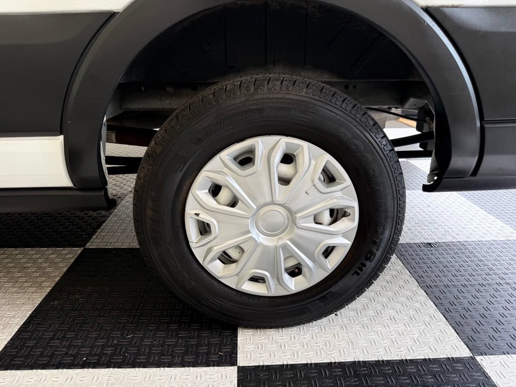 Used 2019 Ford Transit 150 148 Medium Roof RWD image 11