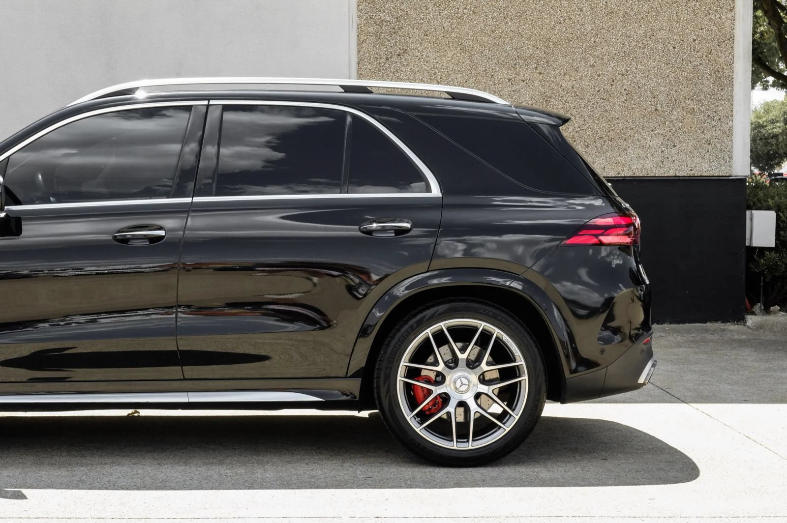 Used 2024 Mercedes-Benz GLE 63 AMG S image 17