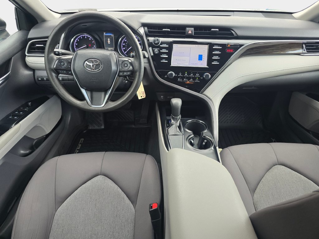 Used 2019 Toyota Camry LE FWD image 10