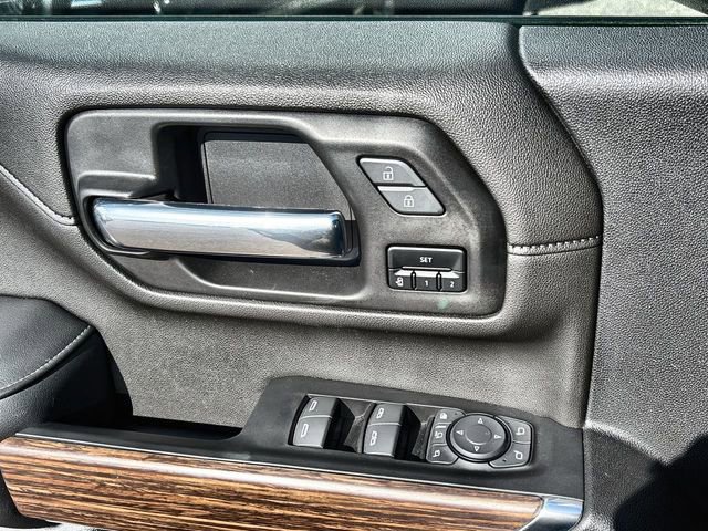 Used 2023 Chevrolet Silverado 2500 High Country w/ Z71 Off-Road Package image 16