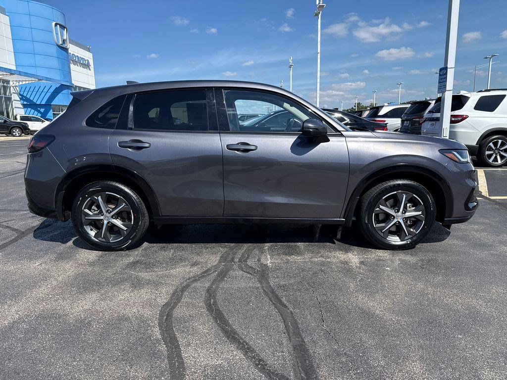 Certified 2024 Honda HR-V EX-L image 4