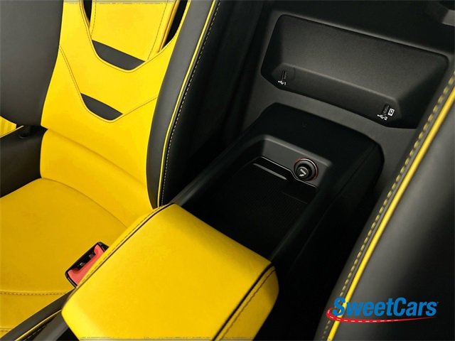 Used 2021 Lamborghini Huracan EVO image 26