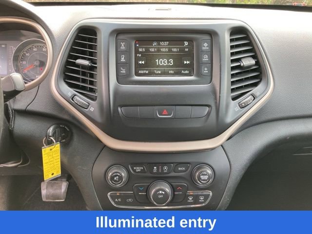 Used 2015 Jeep Cherokee Sport w/ Cold Weather Group AWD/4WD image 9