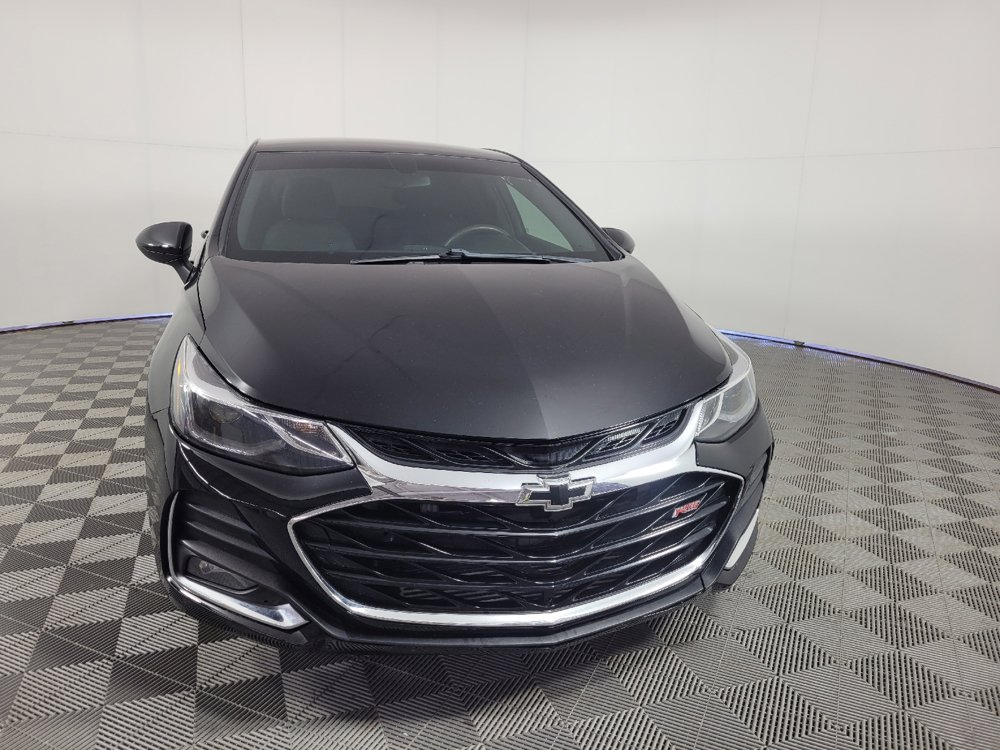 Used 2019 Chevrolet Cruze LT w/ RS Package FWD image 14