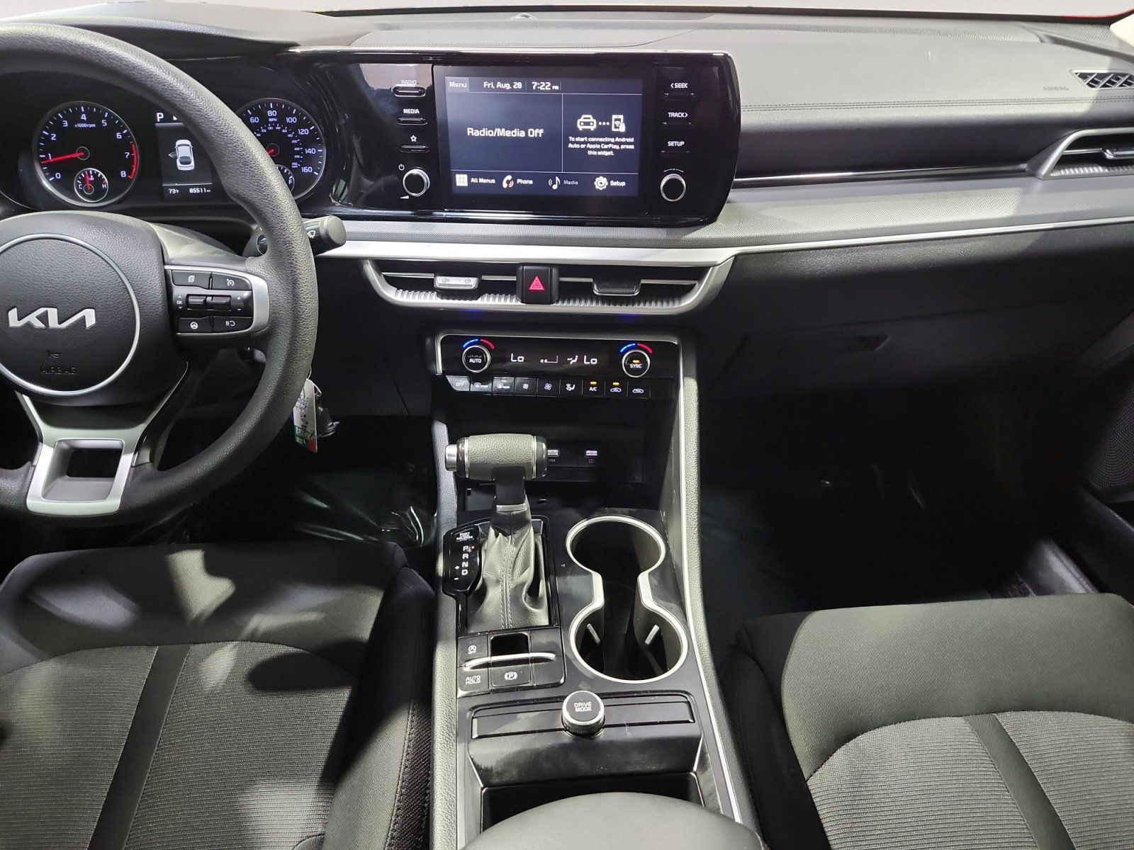 Used 2022 Kia K5 LX FWD image 11