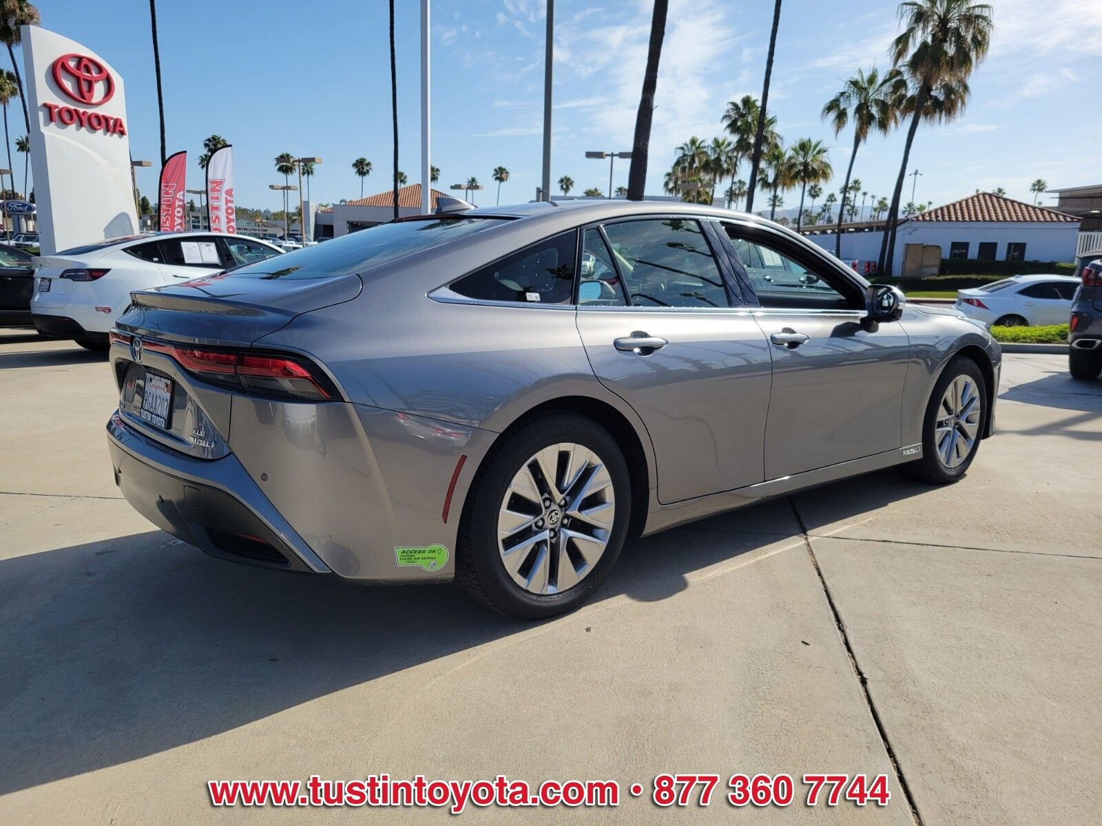 Certified 2023 Toyota Mirai XLE w/ Advanced Technology Package RWD image 4