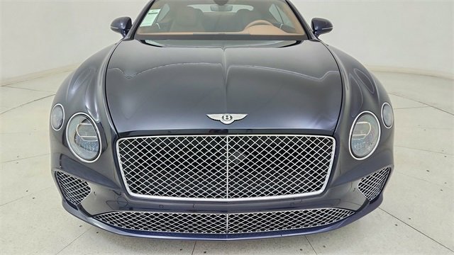 Used 2022 Bentley Continental GT image 9