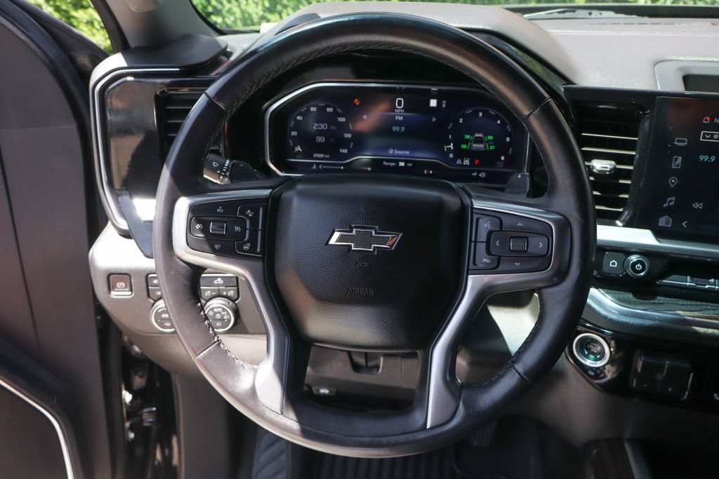 Used 2023 Chevrolet Silverado 1500 RST w/ Convenience Package II AWD/4WD image 27