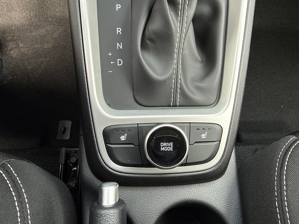New 2026 Hyundai Venue SEL FWD image 26