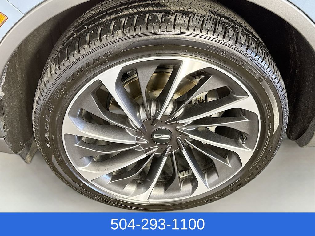 Used 2025 Lincoln Aviator Reserve image 33