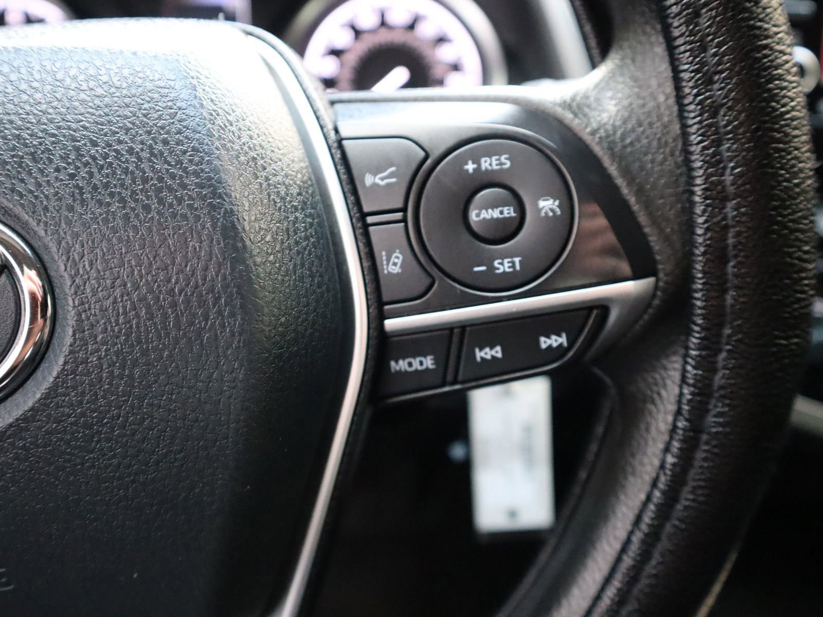 Used 2023 Toyota Camry LE image 38